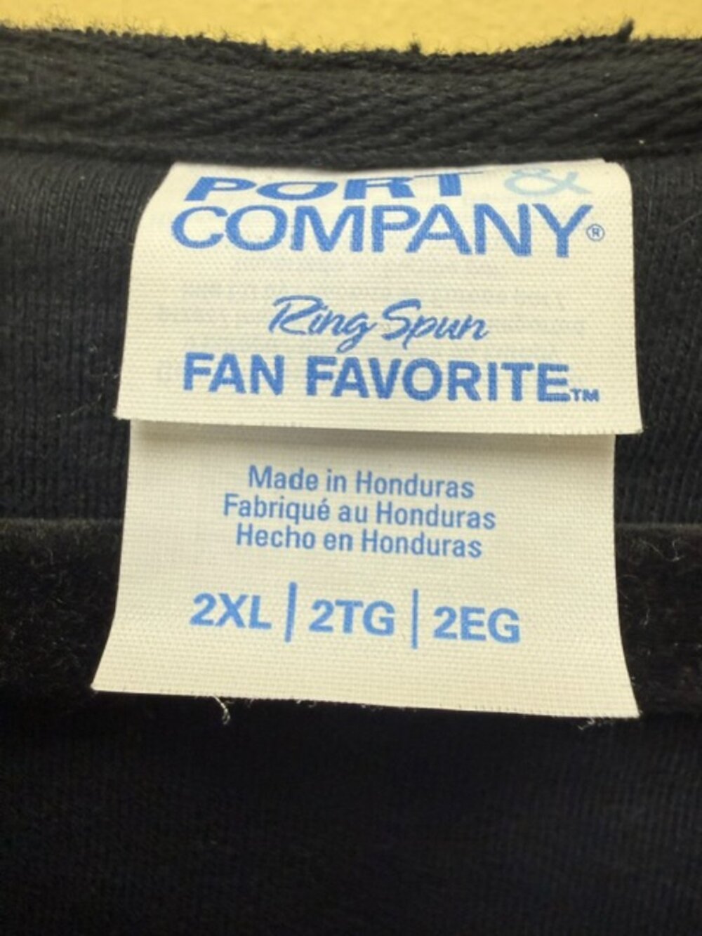 Port Company New York Skyline Black Sweatshirt 2XL with V-cut neckline & Pocket - Picture 6 of 7